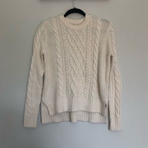 Abercrombie & Fitch Sweater